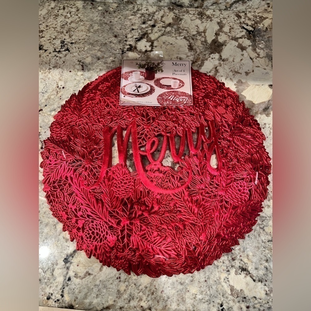 NWT Benson Mills Set of 4 Red Vinyl “Merry” placemats